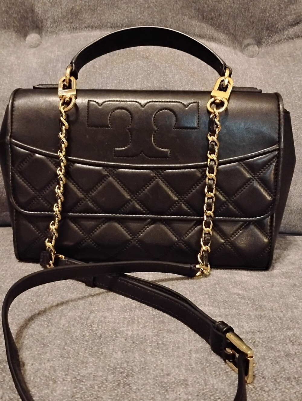 Tory Burch Black Quilted Leather Chain-Shoulder Crossbody - Picture 2 of 16